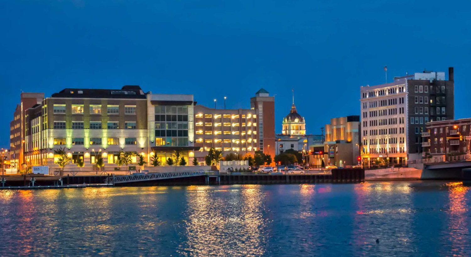 GREEN BAY, WI