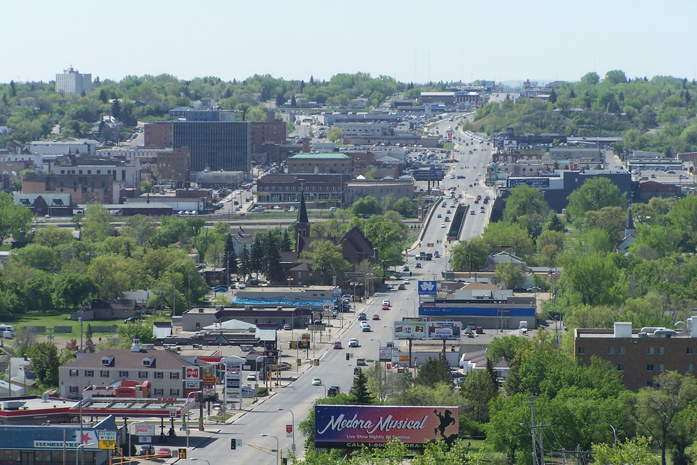 MINOT, ND